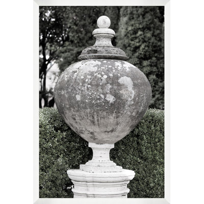 Garden Urn 1 Print by Thom Filicia