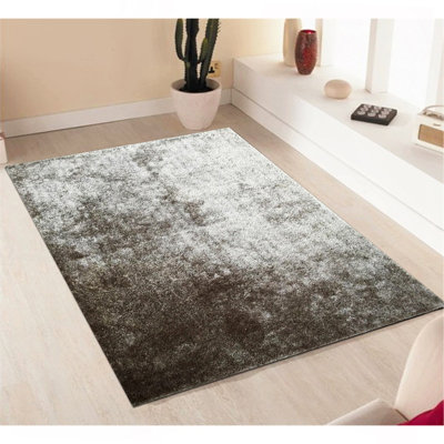 Tapis touffeté à la main