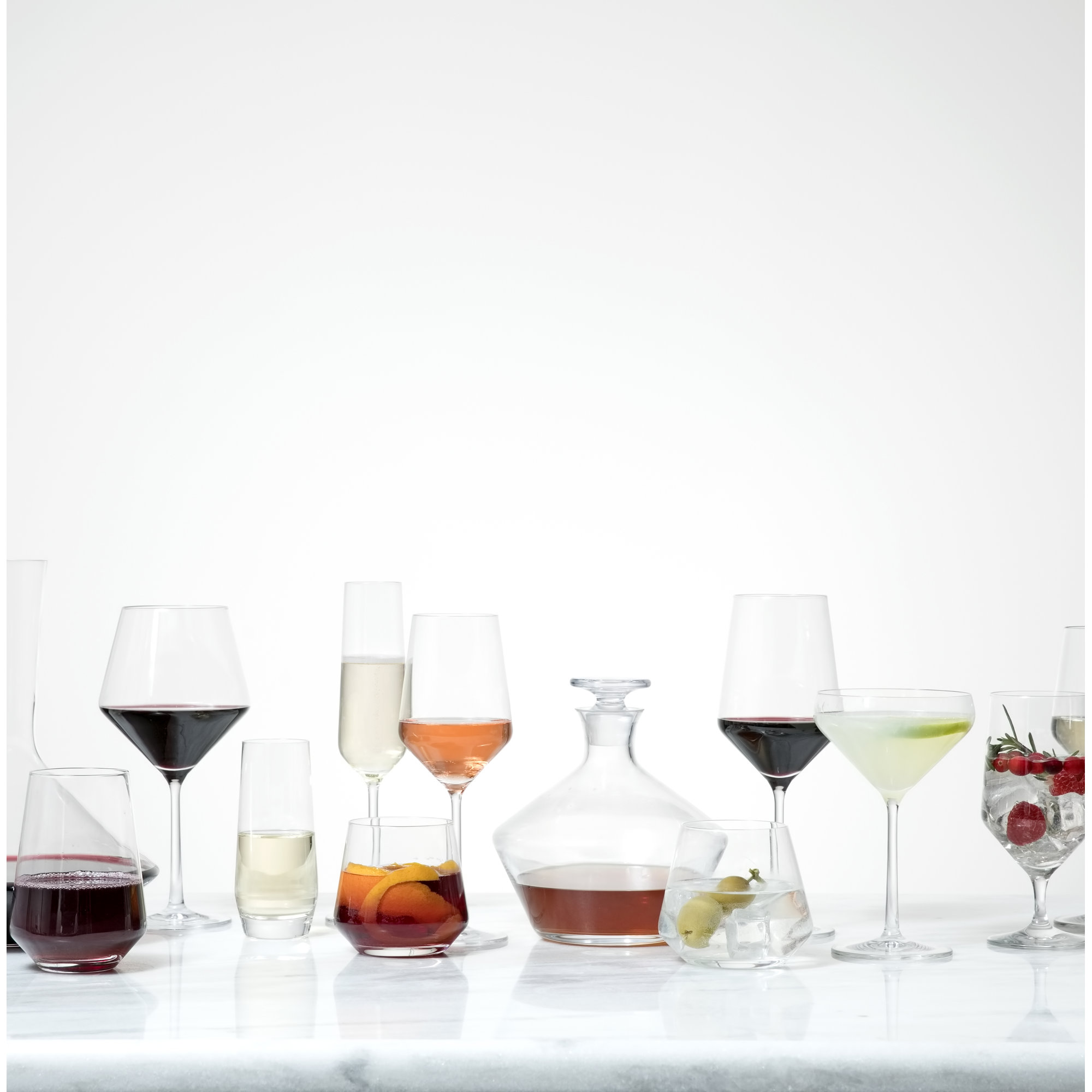 Pure 23 oz. Crystal Red Wine Glass
