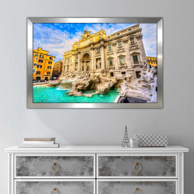 " Trevi Fountain, Rome "