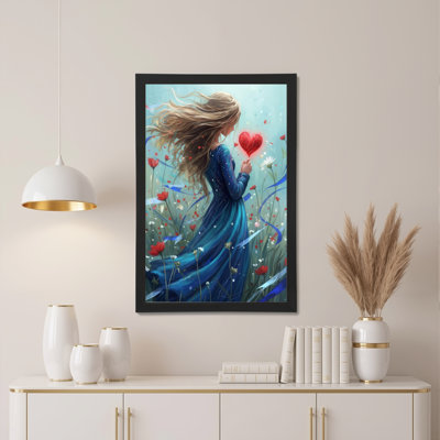Femme tenant un cœur en robe bleue dans un champ fleuri - Toile tendue sur châssis (1 pièce)