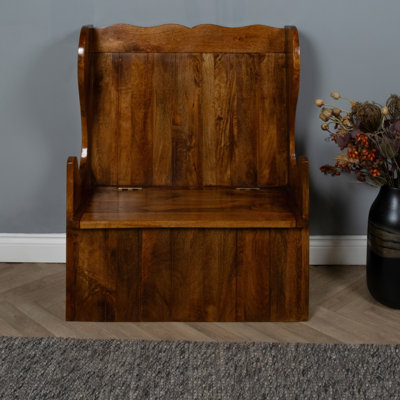 Fleischmanns Solid Wood Storage Bench