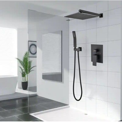 Système de douche à pluie mural moderne avec technologie d'injection d'air