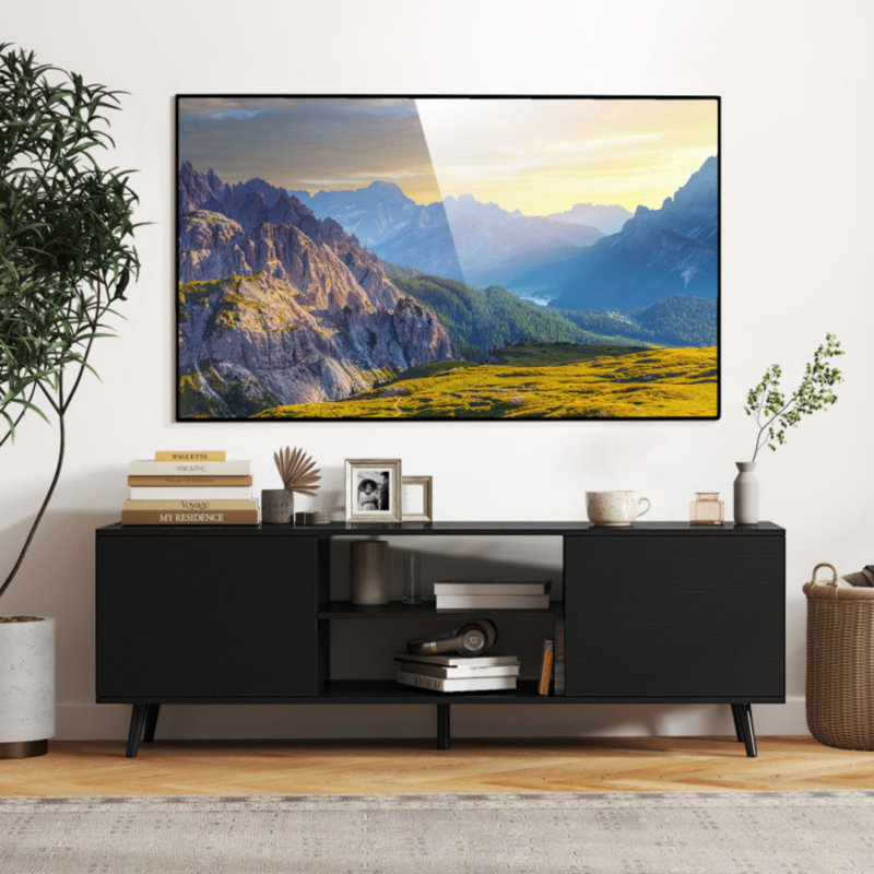 Meuble télé avec prises de courant et tablette réglable pour téléviseurs de 60 po, Noir