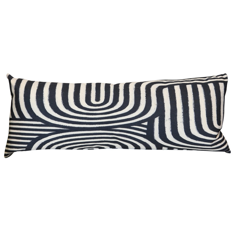 Coussin lombaire à motif abstrait Maze Wyatt, 36" x 14"