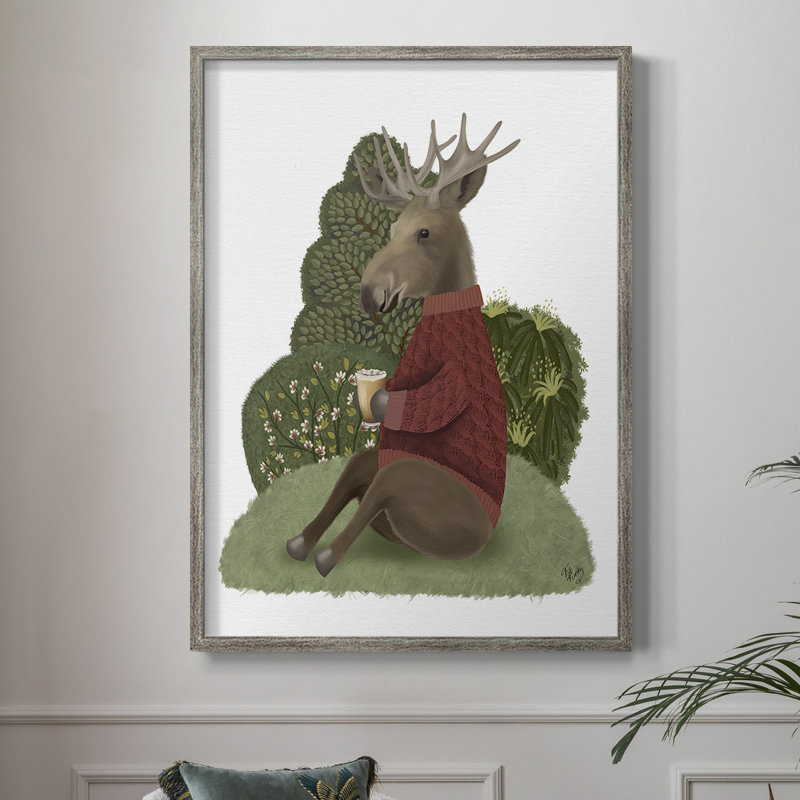 Latte Moose dans un chandail, reproduction encadrée - bois massif, H 21 po x l 17 po