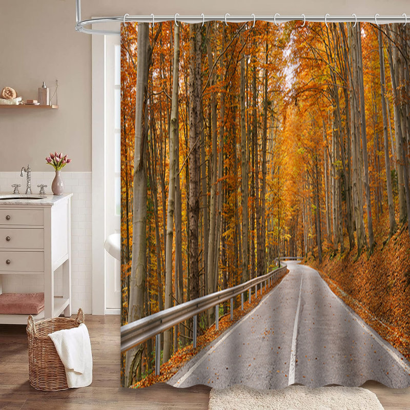 Rideau de douche Forest Autumn Road, L 72 po x l 78 po