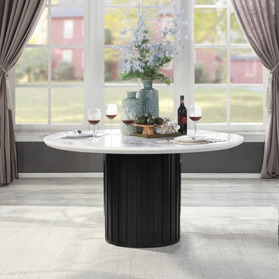 Table de salle à manger Jaramillo L 54 po x l 54 po