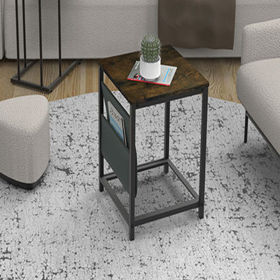 Table basse à 4 pieds avec rangement