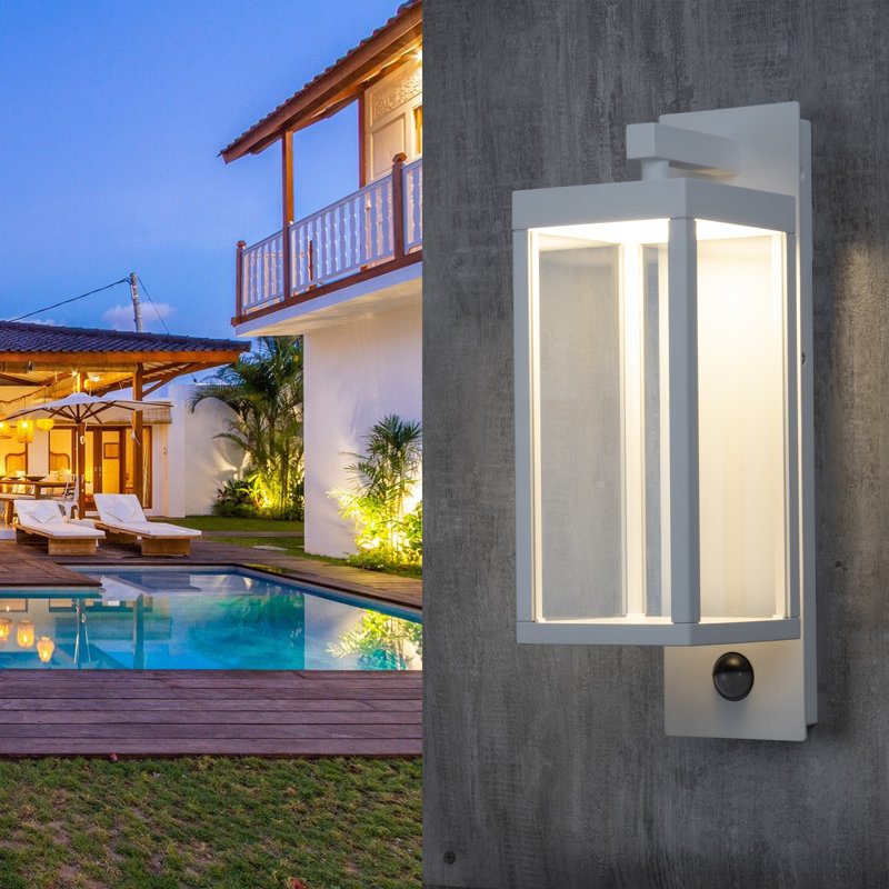 Elahna Aluminum LED Wall Light, White