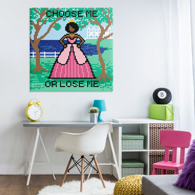 Art mural sur toile «Select me Pixel Princess» par Grace Popp, H 36 po x l 36 po
