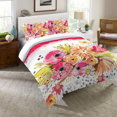 Peachy Blossoms Machine Woven Floral Comforter