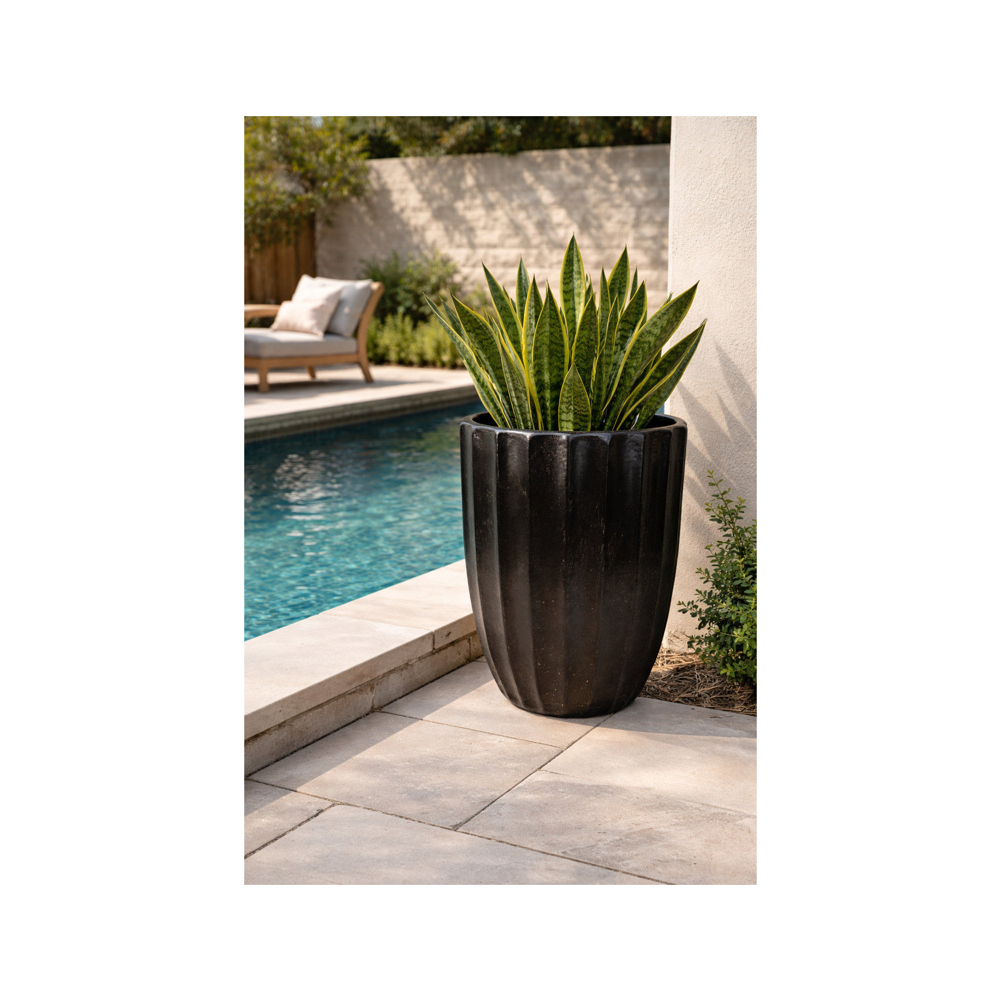 Cirque Cone, Gray, 28" H x 22" W x 22" D