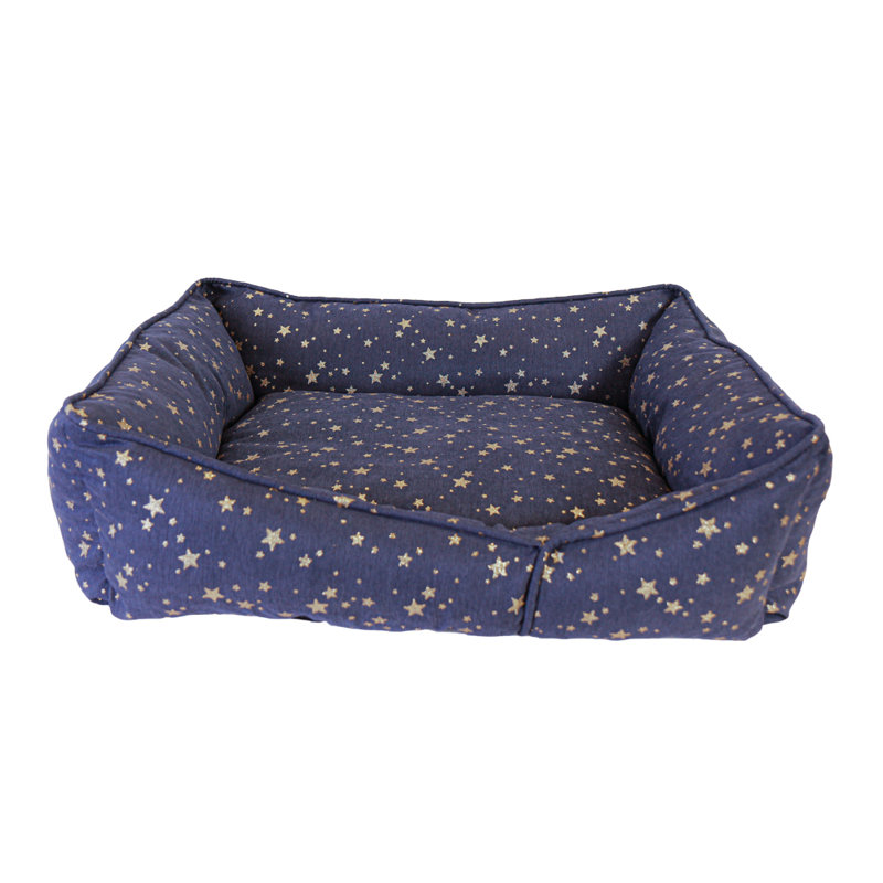 Gualtier Pet Bed, Medium (2cm H x 22cm W x 14cm D)