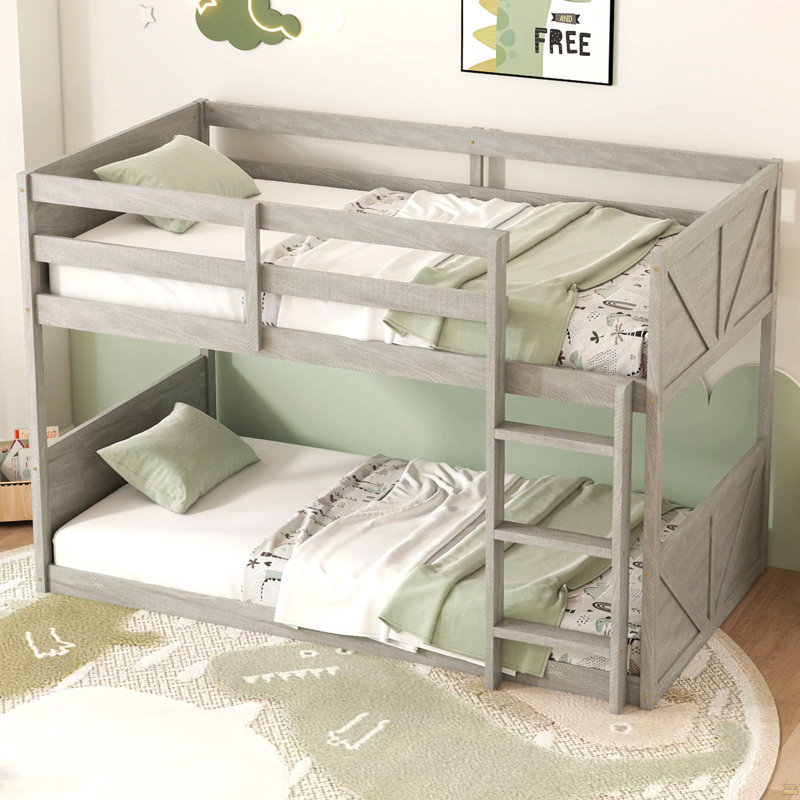 Lit superposé simple au-dessus d'un lit simple avec tête et pied de lit à panneaux, fondation en bois d'hévéa massif avec garde-corps de sécurité, échelle intégrée