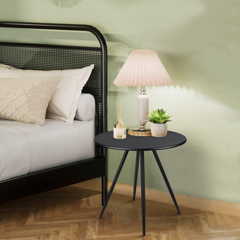 Metal End Table, Round Accent Coffee Side Table, Anti-Rust And Waterproof, Sofa Side Table For Living Room Bedroom Balcony (Black)