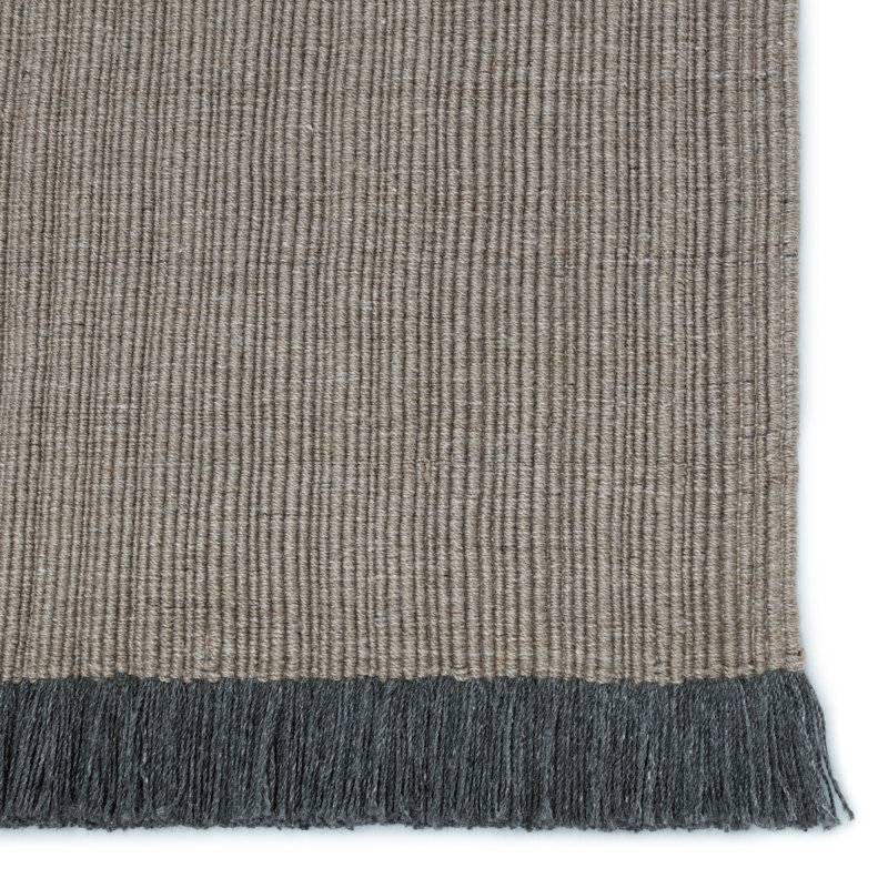 Drezden Area Rug in Light Gray, Rectangle 8' x 10'