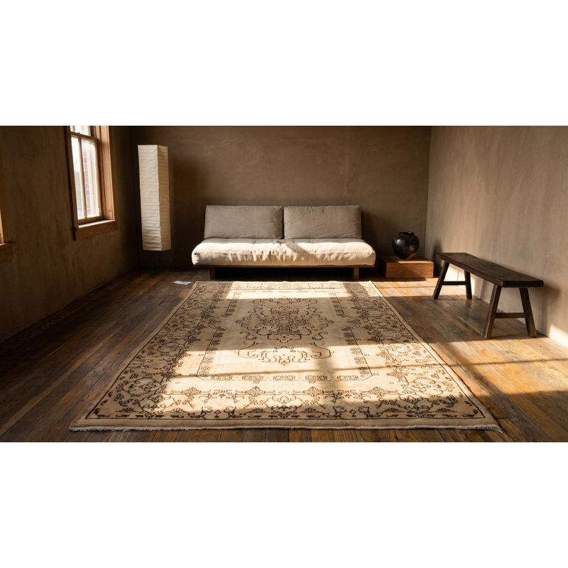 Antique Sivas Small Scatter Size Wool Ivory Rug