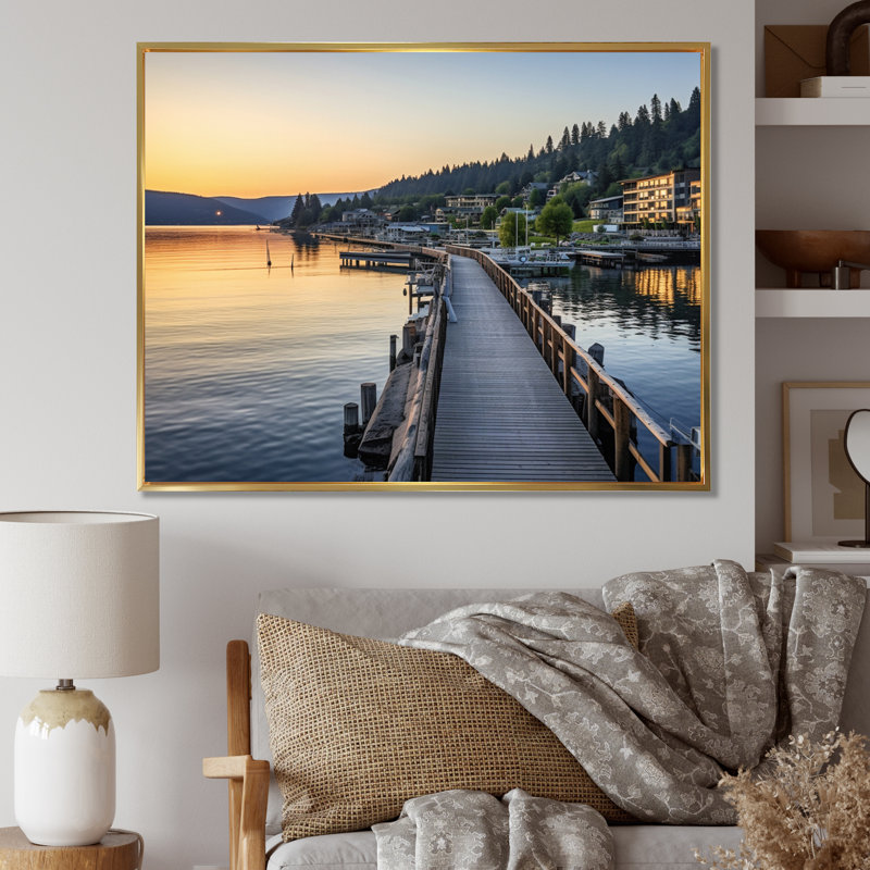 «Heart D'Alene In Idaho I», reproduction sur toile, H 16 po x l 32 po x P 1 po, Cadre flottant doré