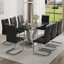 Ensemble de salle à manger contemporain en verre: plateau rectangulaire, structure en métal argenté, chaises en similicuir - design élégant pour les espaces modernes