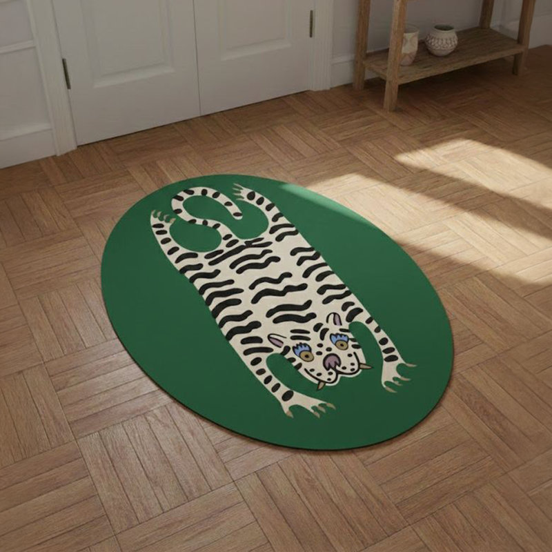 🟢 Emerald Tiger Tamer Oval Accent Rug, Emeral