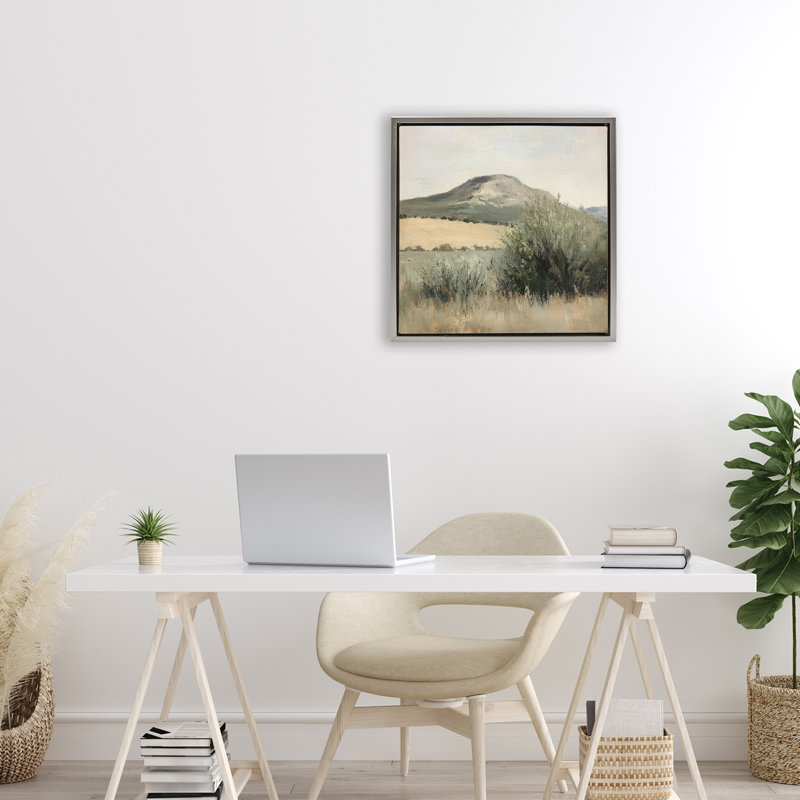 Cadre flottant Spring Mountain Meadow Landscape, design par Petal Prints Design, Cadre flottant gris lustré