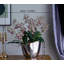 Décoration florale simulée