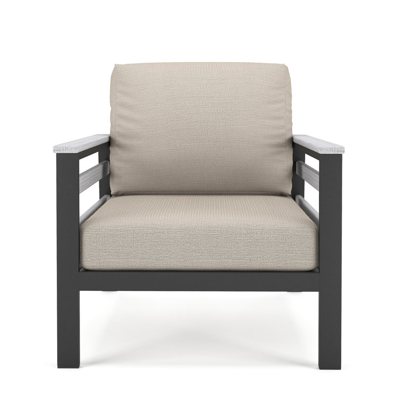 Chaise de patio avec coussins Sunbrella® Townsend, Argent coulé Sunbrella®, Gris foncé