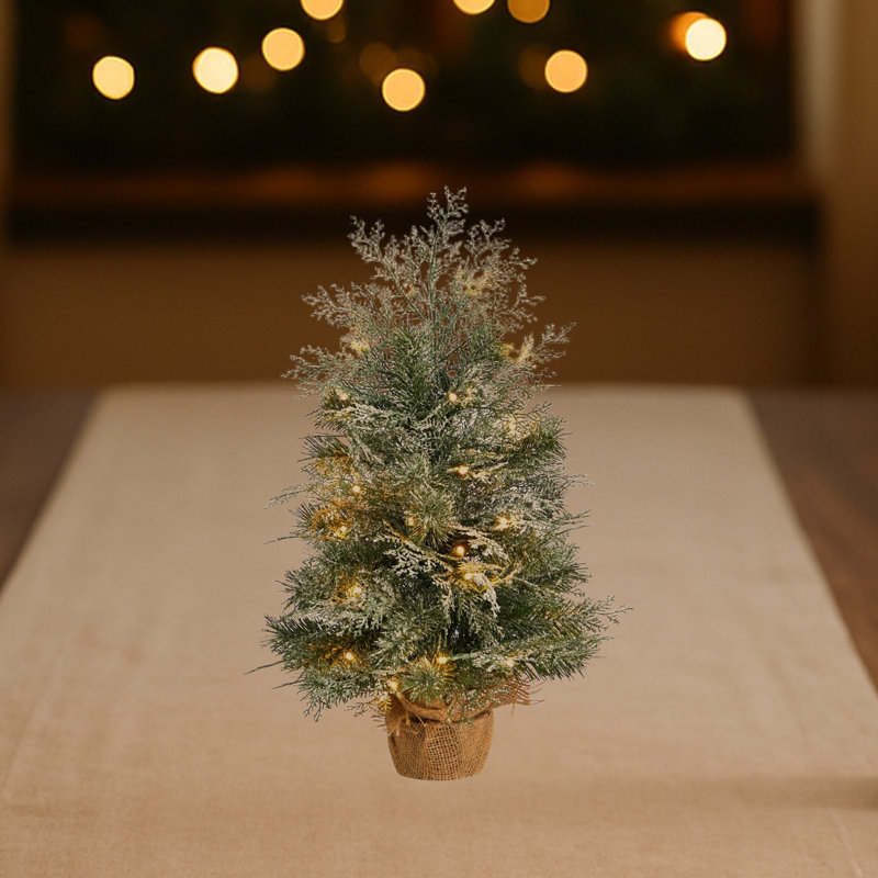 Arbre de Noël artificiel givré hiver