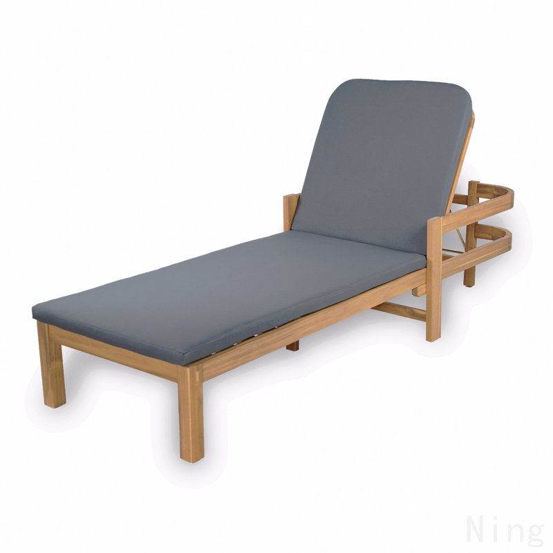 Chaise longue d'extérieur en acacia