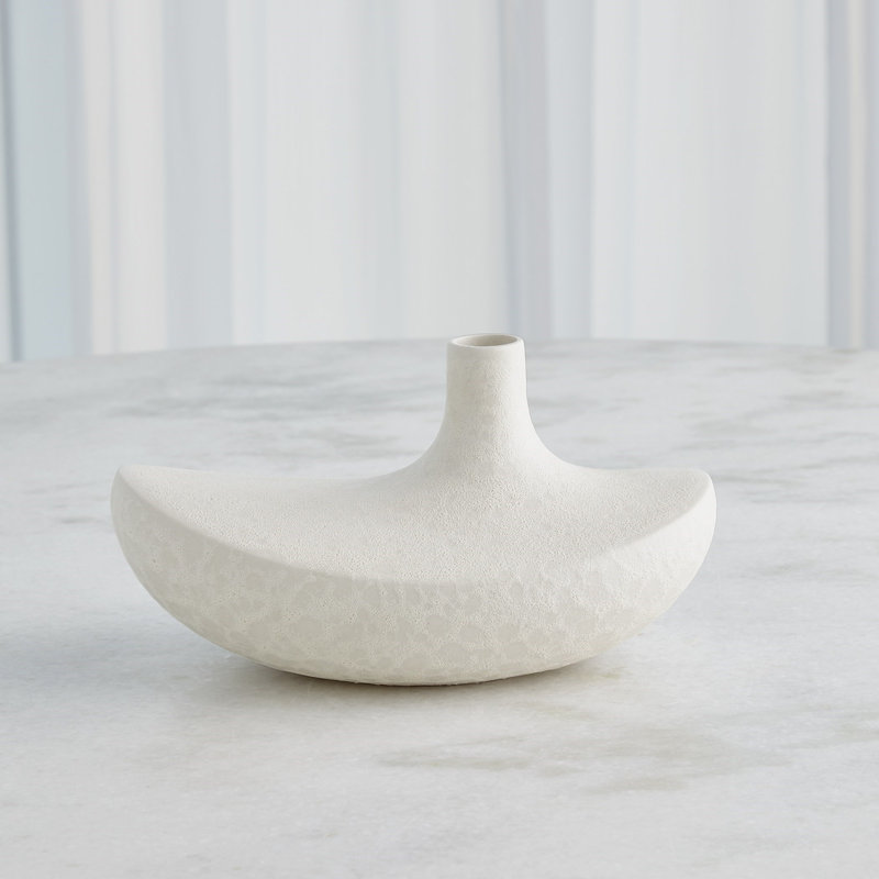 Vase de table en céramique Solis, H 6,75 po x l 12,5 po x P 7,5 po