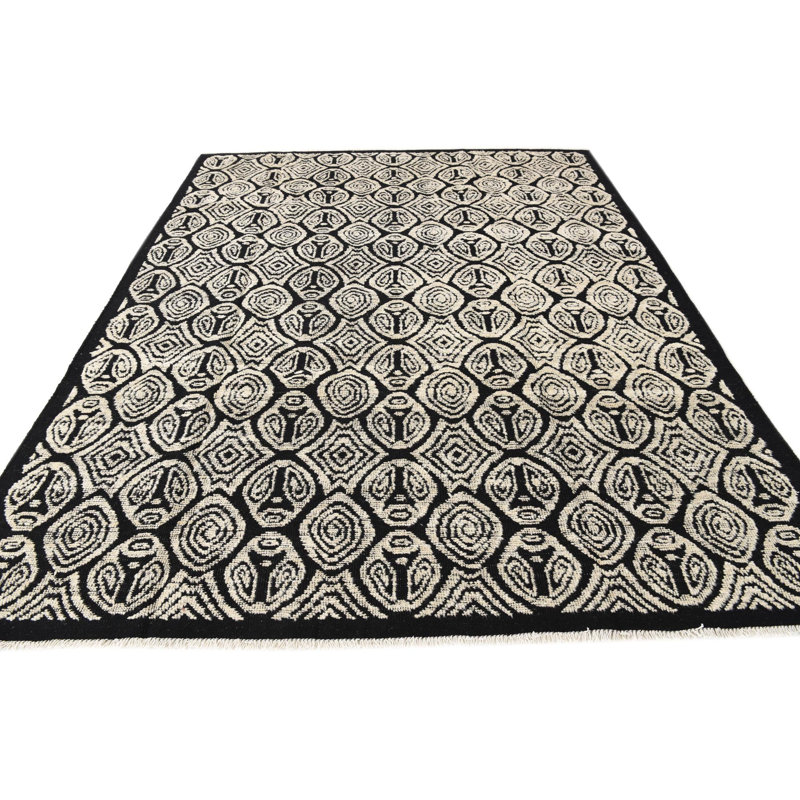 Tapis noir et blanc Judy