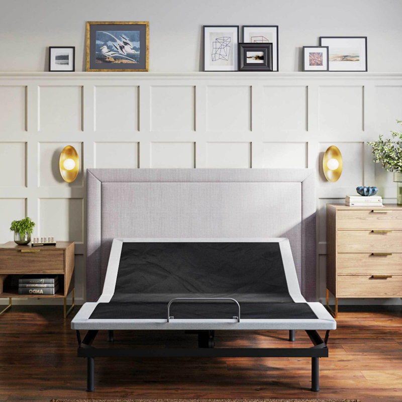 Base de lit réglable très fonctionnelle avec réglage indépendant de la position de la tête et des pieds pour un confort et une détente optimaux