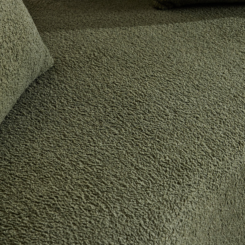 Causeuse incurvée 66,93 pouces à compression complète et éponge verte, tissu en velours de peluche, canapé compact sans assemblage pour petits espaces et appartements, capacité de 350 lb