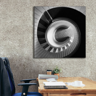 Ivy Bronx «Spiral Staircase No. 4» par Photoinc Studio, art mural sur toile, 12 po x 12 po