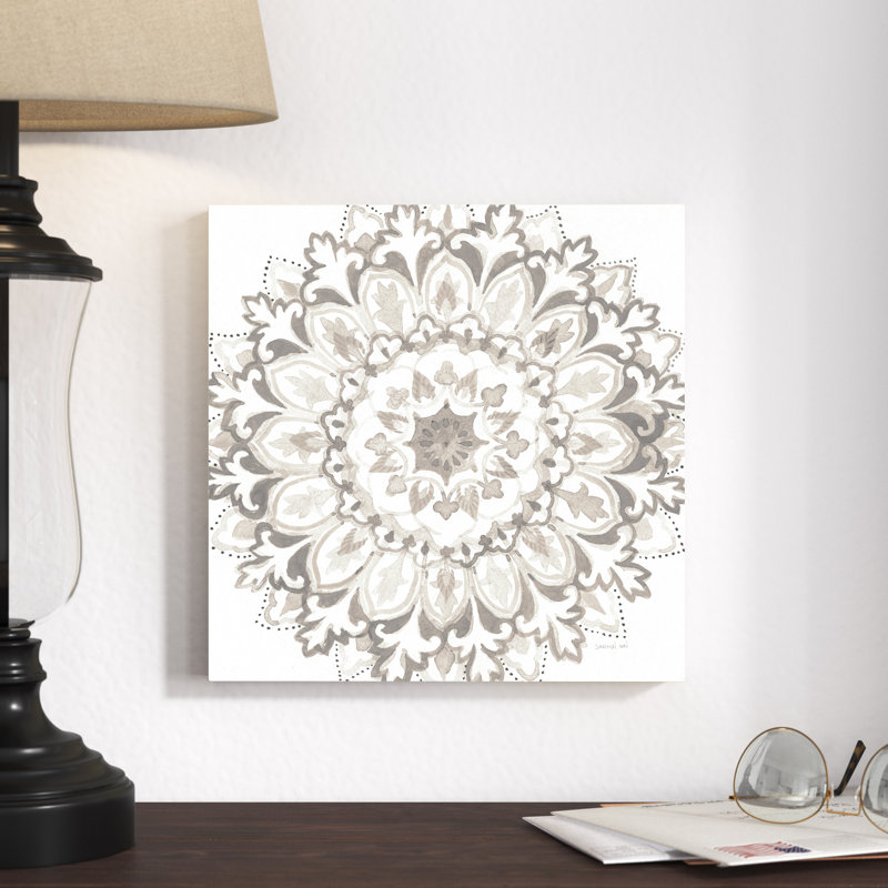 «Mandala Delight II Neutral Crop» par Danhui Nai, impression sur toile non encadrée, H 12 po x l 12 po
