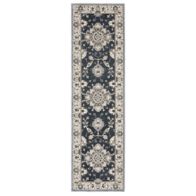 Raynisha Oriental Indoor Rug