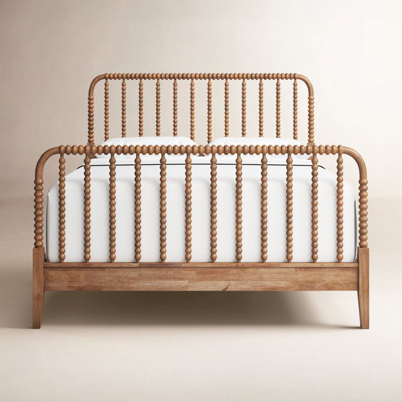 Louisa Solid Wood Spindle Bed, Queen, Honey