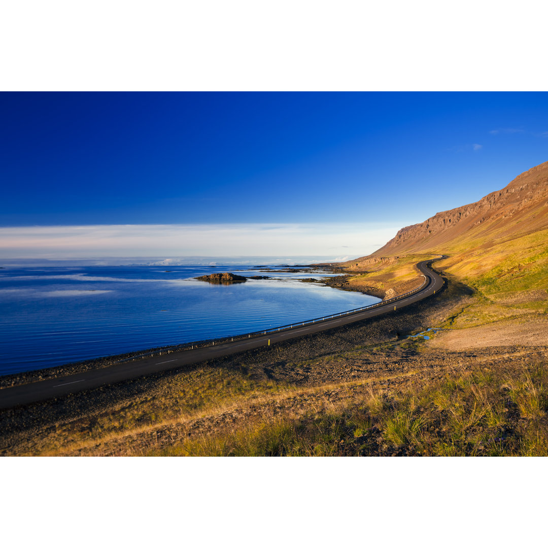 Winding Road von DieterMeyrl - Druck auf Leinwand ohne Rahmen