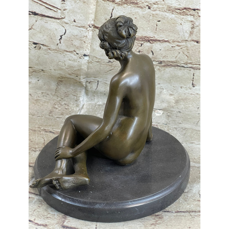 Figurines et sculptures