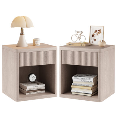 Table de chevet cannelée avec tiroir et rangement de 22,7 po de largeur