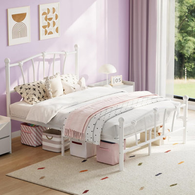Twin XL Size White Heavy Duty Metal Platform Bed Frame With Heart Shaped Headboard And Footboard No Box Spring Needed Noise Free Easy Assembly