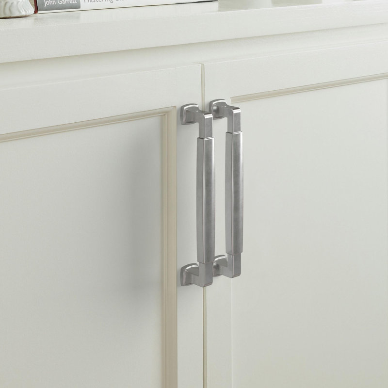 Poignée d'armoire chrome poli d'un centre à l'autre de 5 1/16 po (128 mm) Stature, 5 1/16", Chrome poli