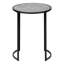 Table d'appoint-959456351