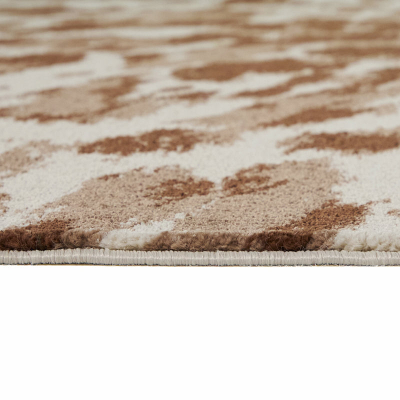 Tapis Sanchez Rust motif vache, 5 pi 3 po x 7 pi