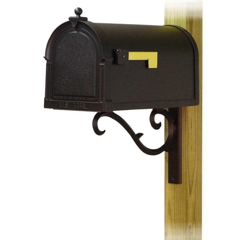 Berkshire Aluminum Post Mounted Mailbox