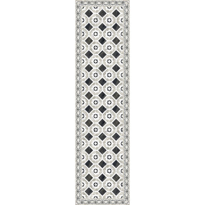 Jodie Black/White Indoor/Outdoor Kitchen Mat