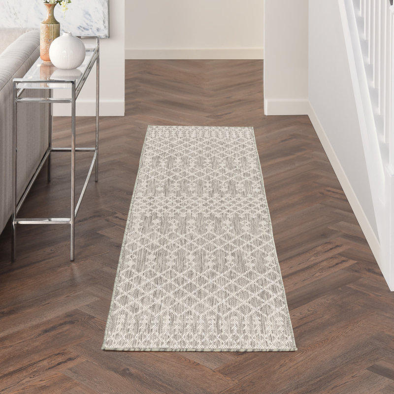 Robbs Rectangle Indoor/Outdoor Area Rug, Runner 2' x 6', Light Gray