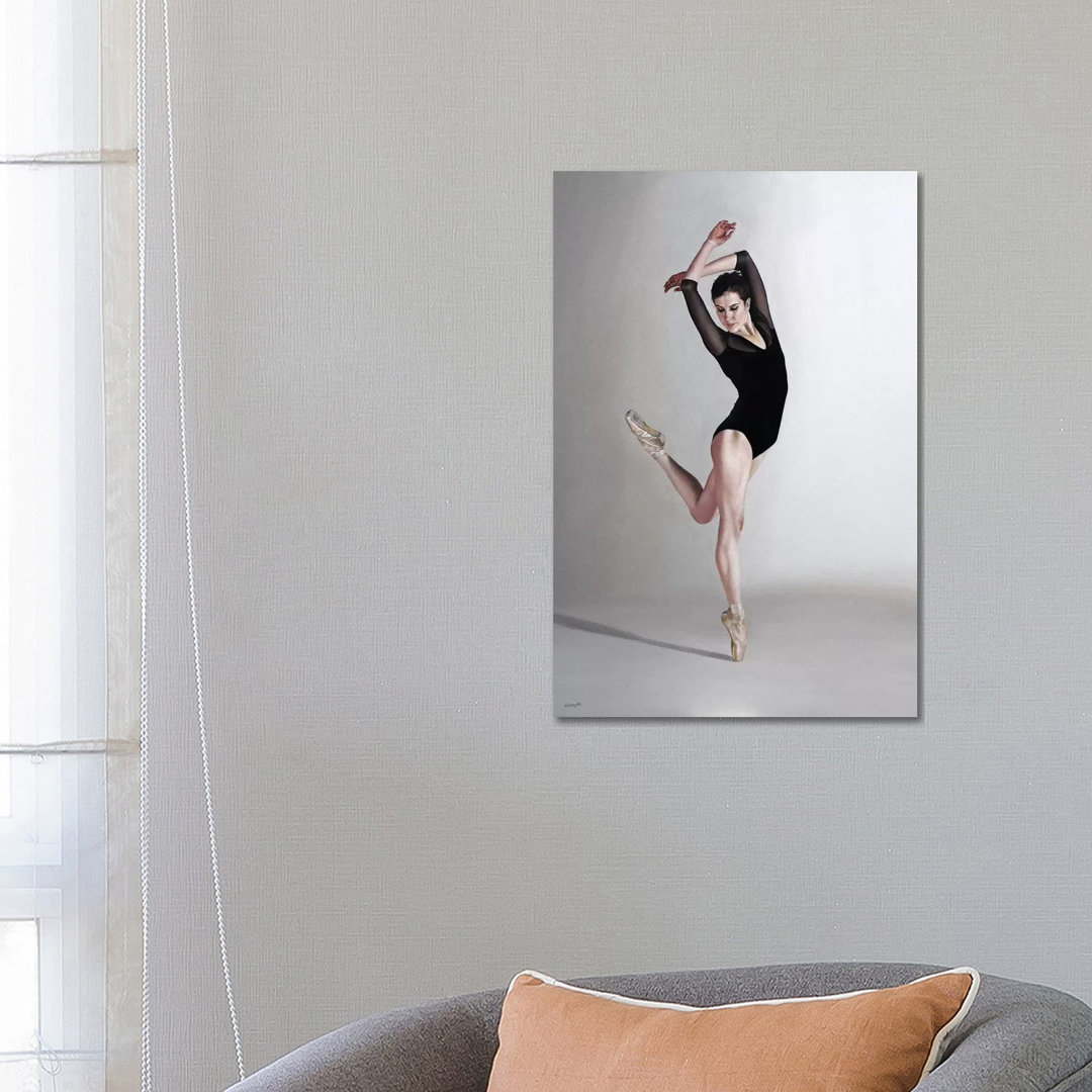 Elegance 27 von Sally Lancaster - Galerie-verpackte Leinwand Giclée auf Leinwand