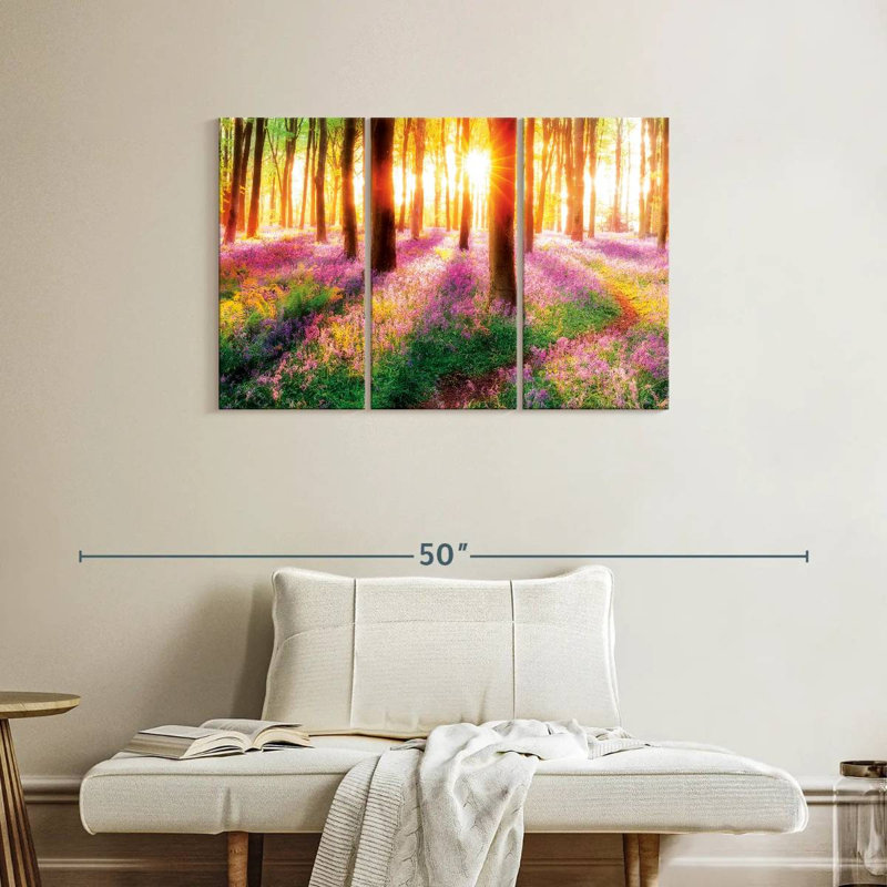Harnek Sunlit Bluebell Forest, H 24 po x l 38 po
